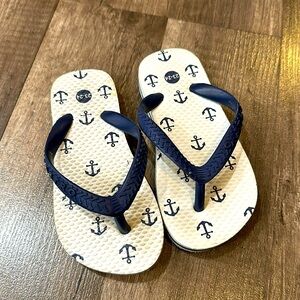 Castro boys flip flops